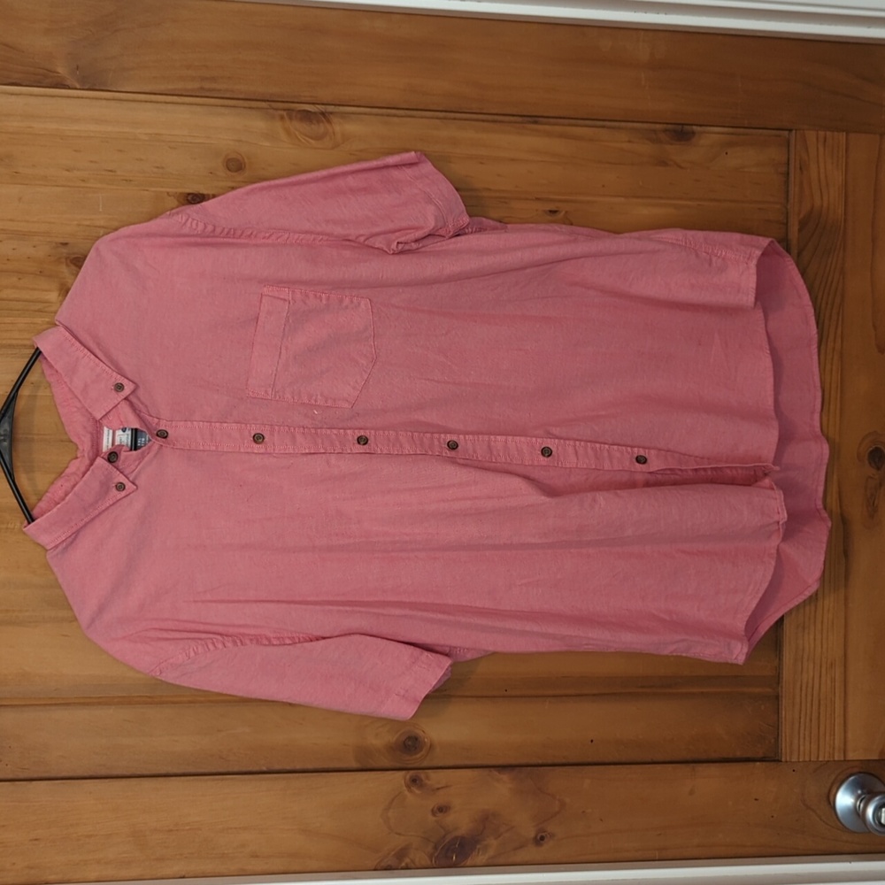 Old Navy XXL Classic Collared Button Down Shirt Pink